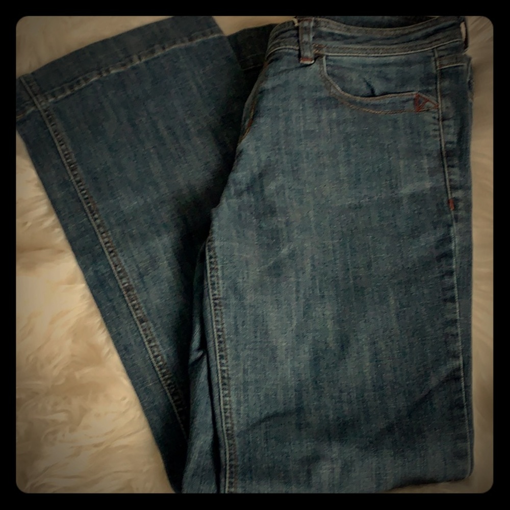 CAbi jeans